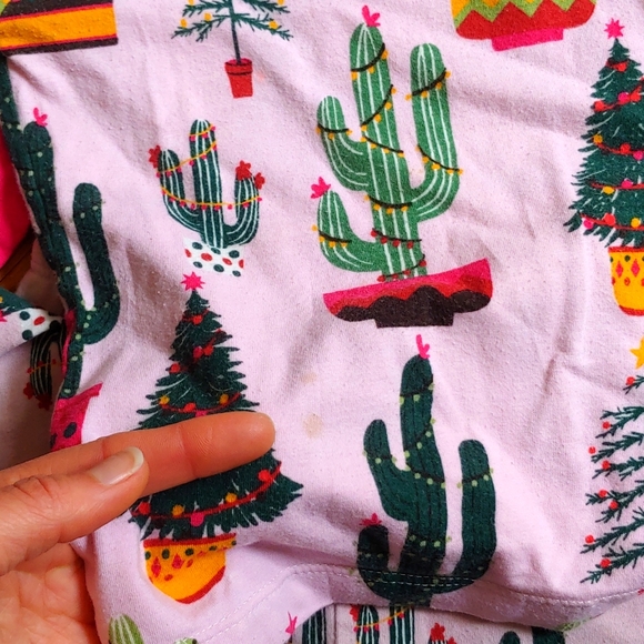 2-piece 'Christmas' cactus pajamas, 3T, Bed Head - Picture 3 of 5